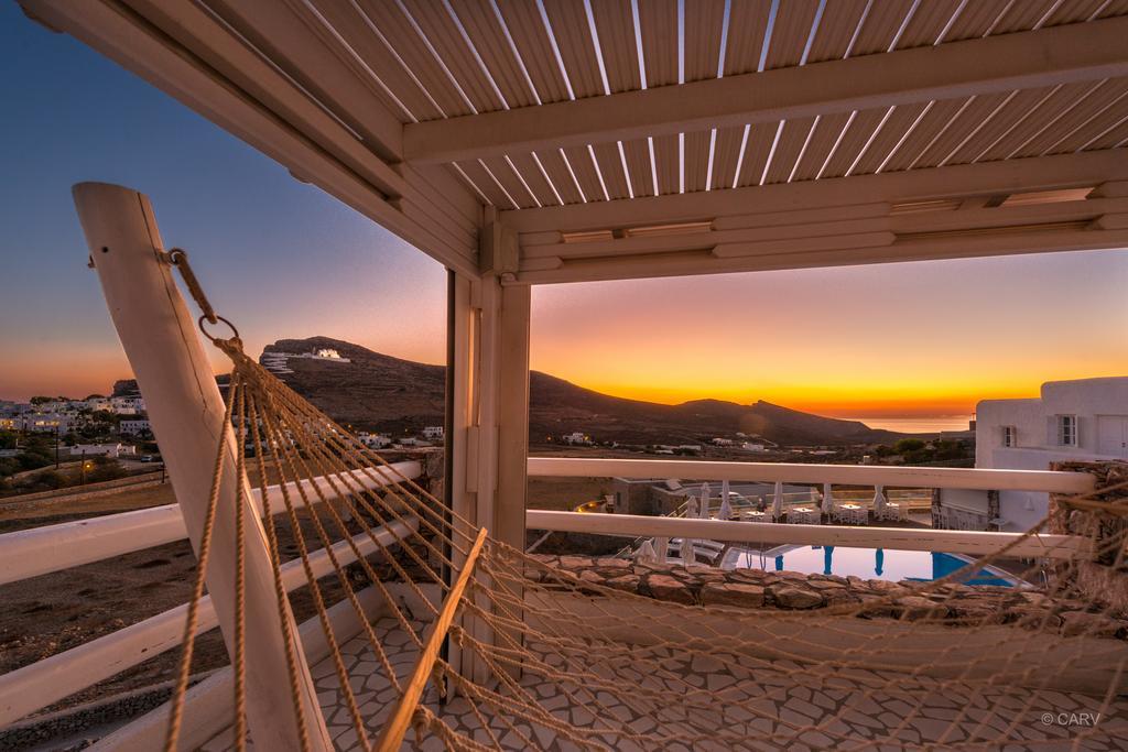 Aspalathras White Hotel Folegandros Town Exterior photo